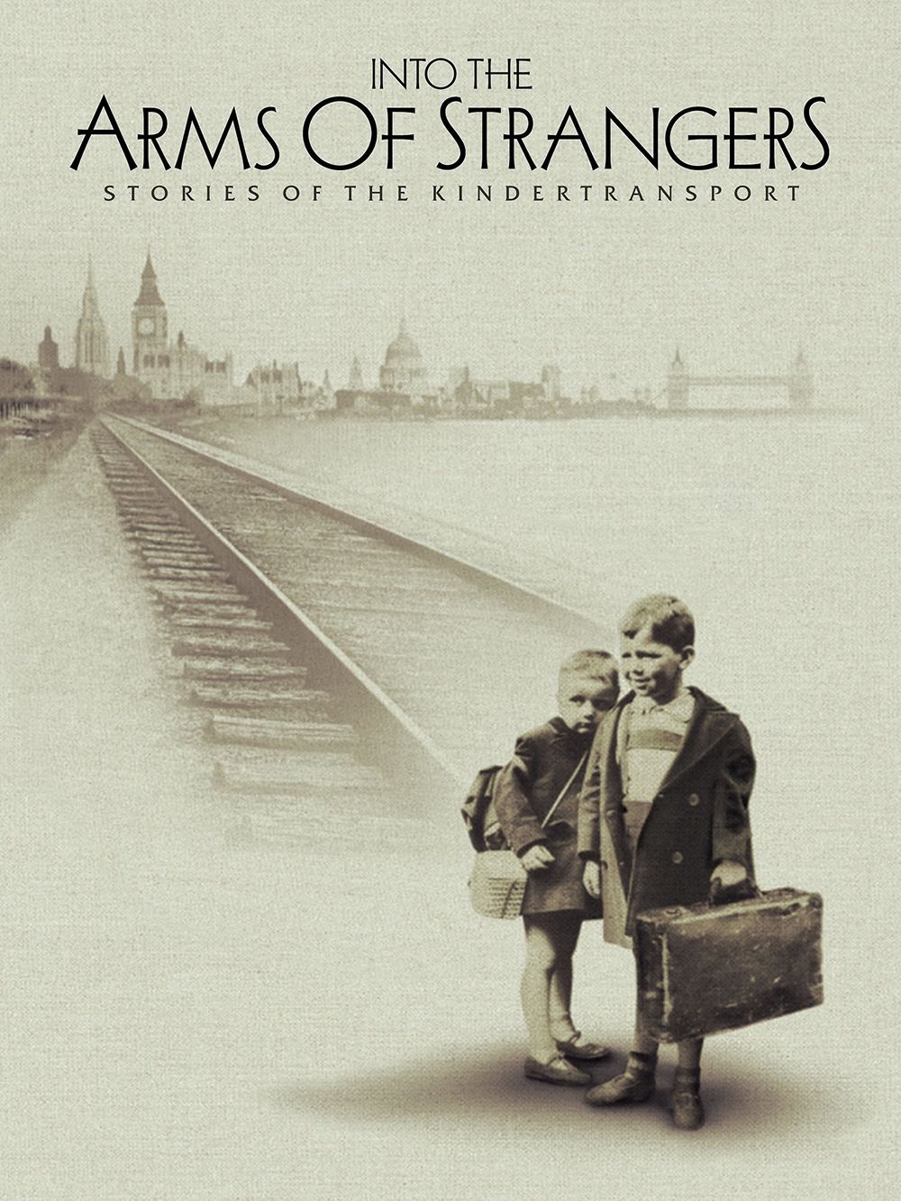 Into the Arms of Strangers Stories of the Kindertransport poster