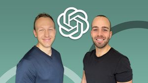 Udemy - ChatGPT Masterclass - The Guide to AI & Prompt Engineering poster