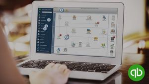 Udemy & poster